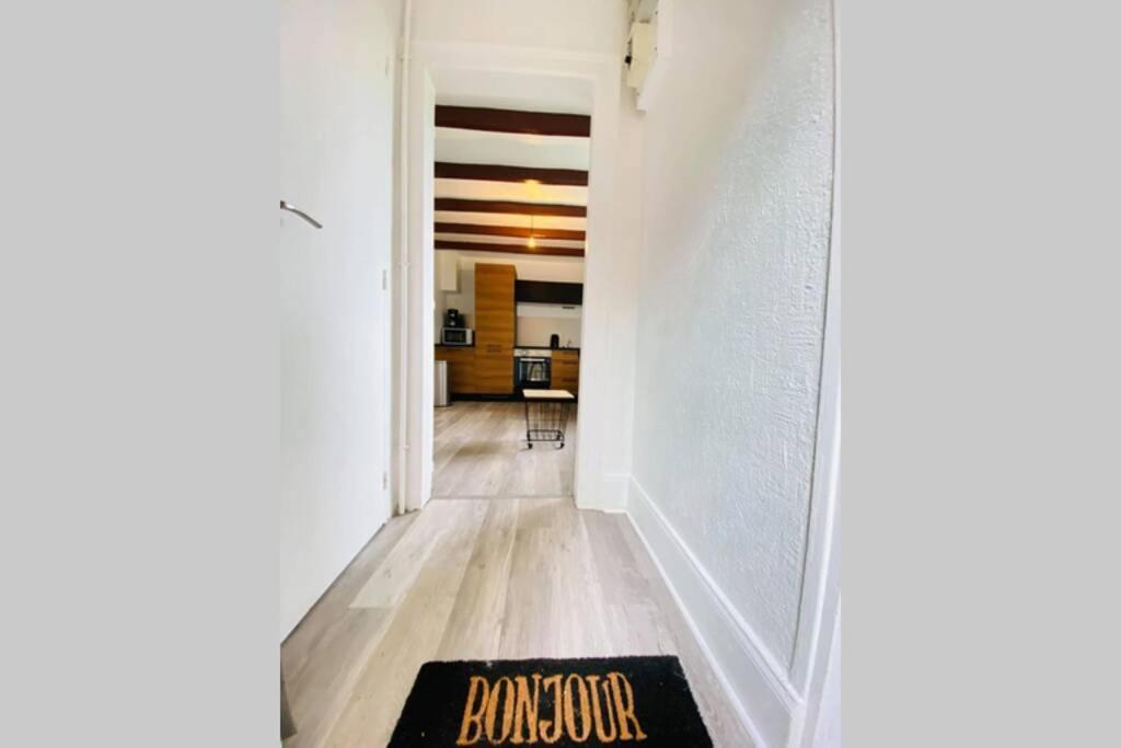 Appartement Cosy Avec Jardin Chaleureux Λον Εξωτερικό φωτογραφία